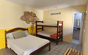 Pousada Atlantis Bed & Breakfast
